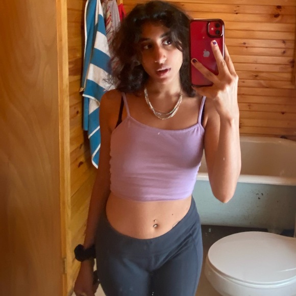 Meet your Posher, Ayesha - Picture 1 of 1